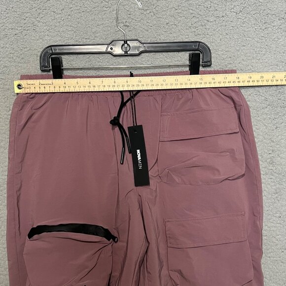 NovaMen Cargo Shorts Mens Sz XL Game On Nylon Casual Shorts NWT PINK - Picture 3 of 13
